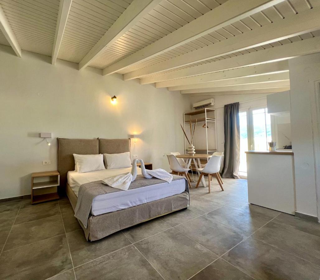 Issos Residence Agios Georgios  Ngoại thất bức ảnh